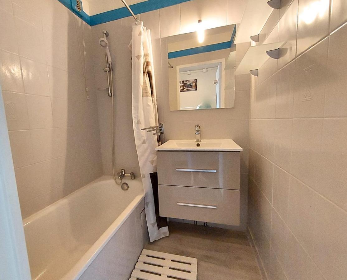 FréjusHypercenter 27 M With Wifi And Shared Poolアパートメント エクステリア 写真